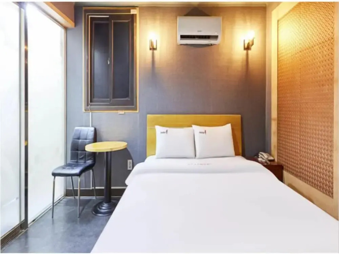 Juan Hotel Some