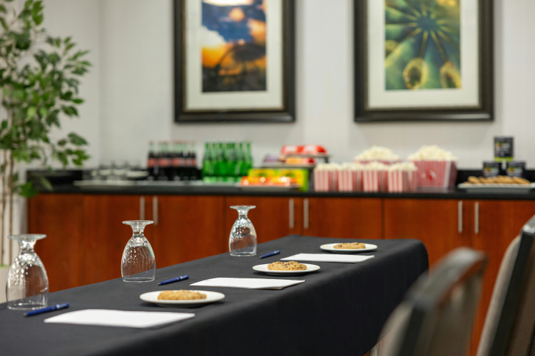 DoubleTree by Hilton Pittsburgh - Green Tree photo 28