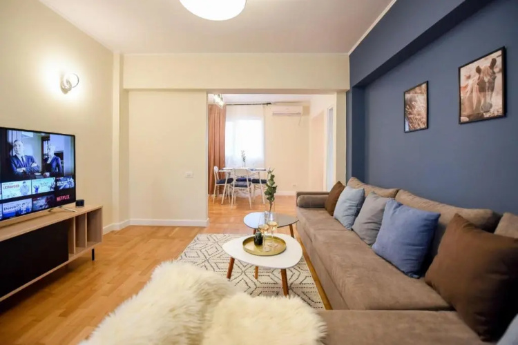 THE DREAM Apartment - Near Radisson Hotel