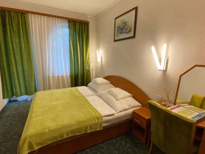 1 Bedroom Double Apartment