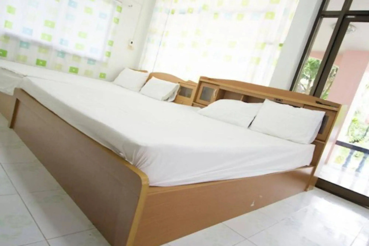 Chaiwat Resort