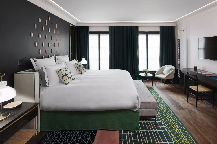 Prestige room