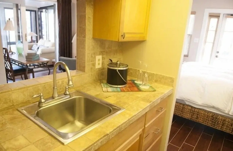 Presidential Suite with water view