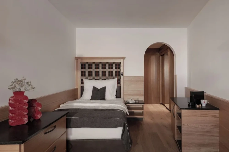 Standard Single room with balcony