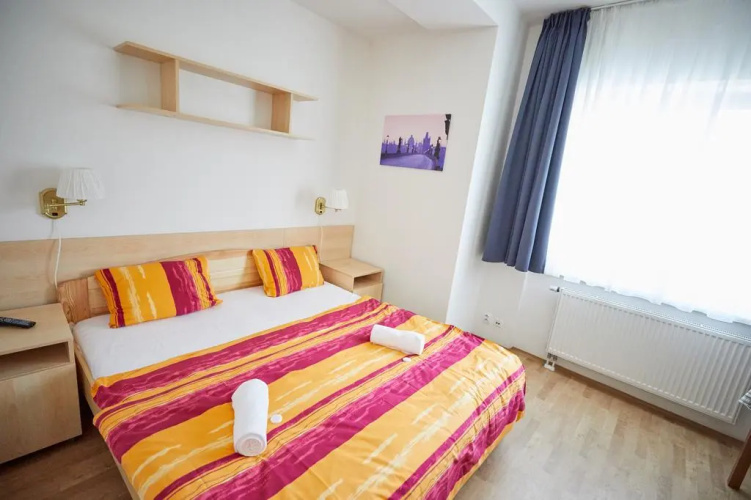 University Hotel