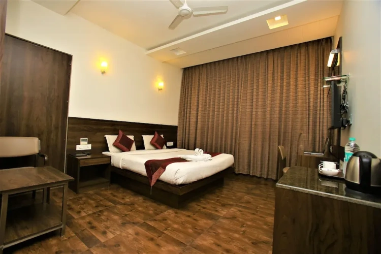 Deluxe Double room