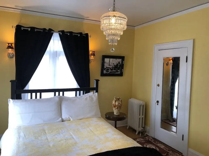 The Pendleton House Bed and Breakfast