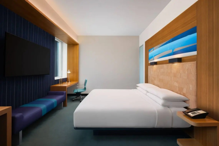Double Club Suite