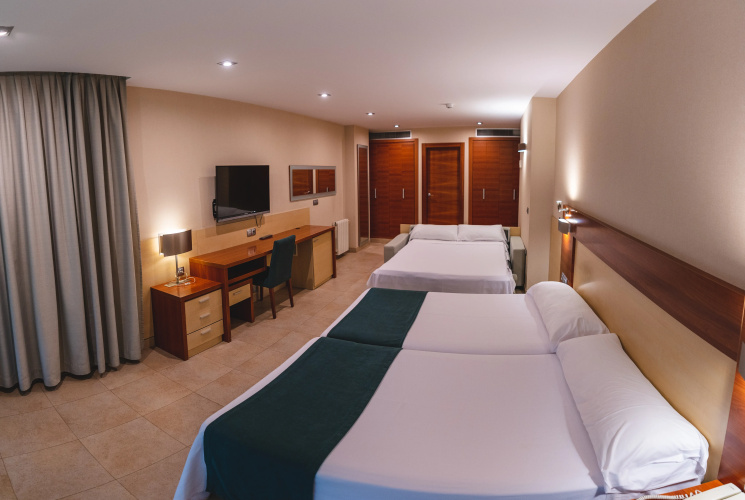 Hotel Deloix Aqua Center