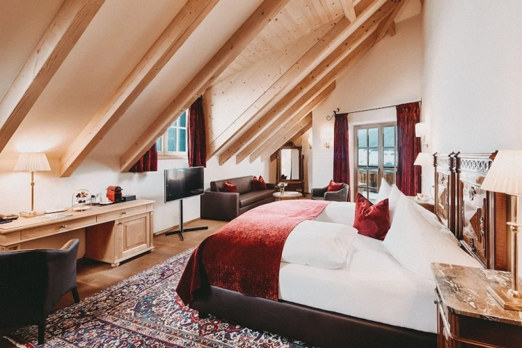 Superior Double room with balcony