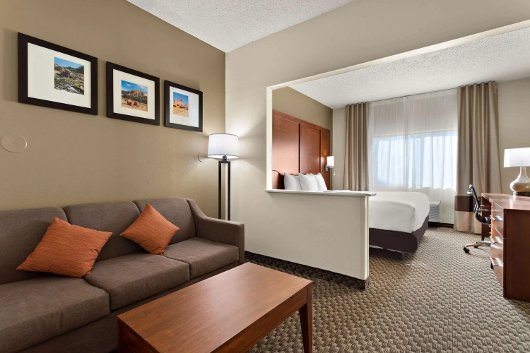 Double Suite