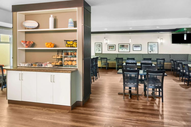 Best Western Plus Sunrise Inn photo 27