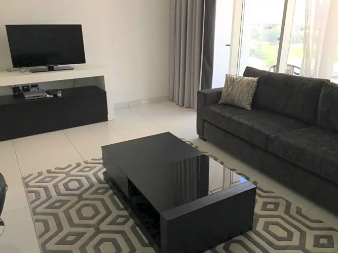 Giovanni Boutique Suites 6
