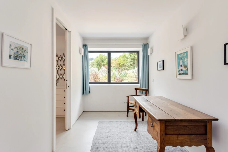 Mountain Guincho Villa by Lisbon-Coast