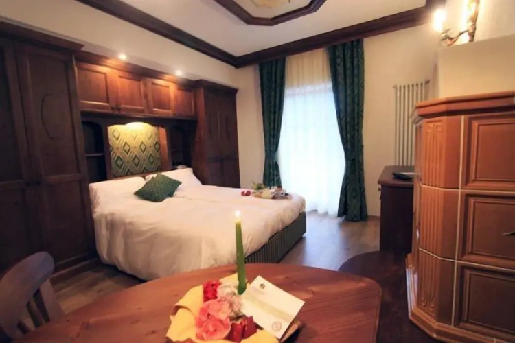 Comfort Double room with balcony and with mountain view
