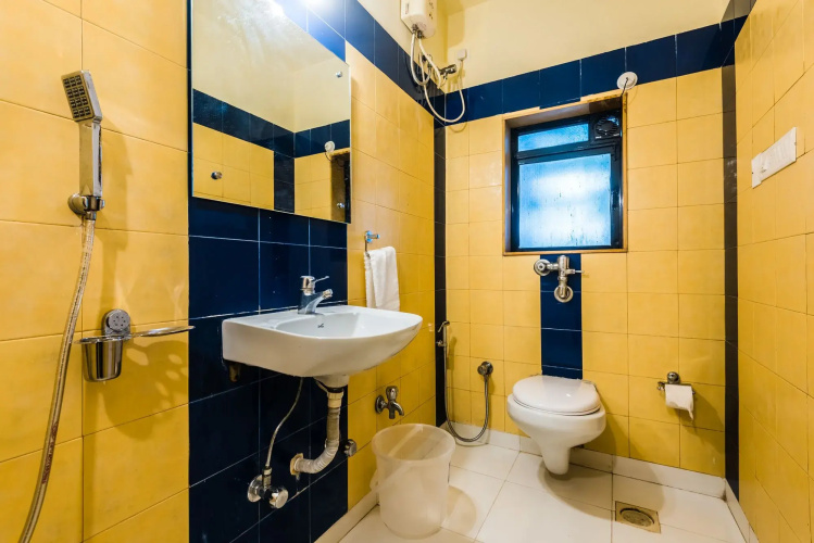OYO Flagship 389 Maitri Park Chembur