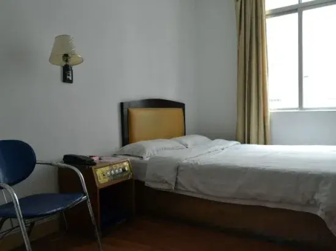 Jinyi Hotel