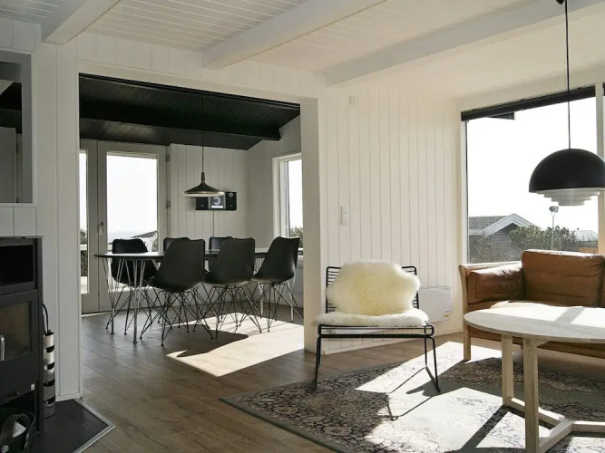 6 Person Holiday Home in Ebeltoft