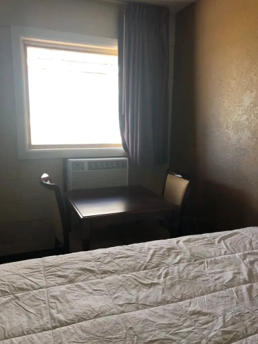 Triangle Inn Motel