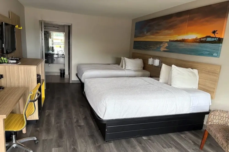 Deluxe Quadruple room