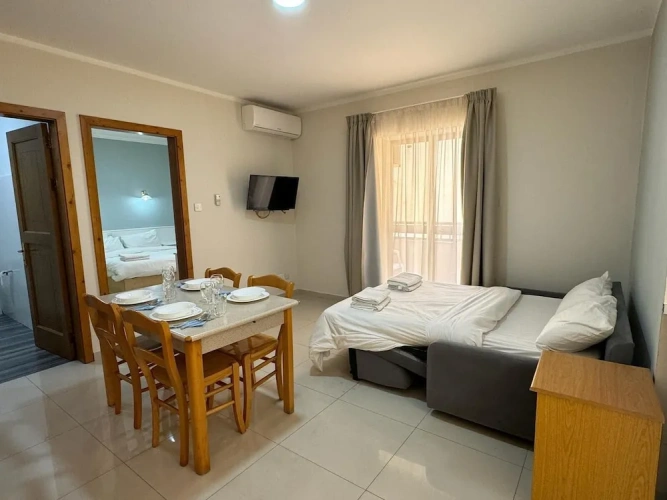 2 Bedrooms Standard Twin room with balcony