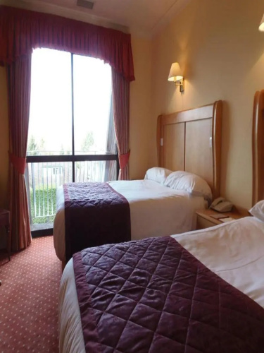 Lakeside International Hotel