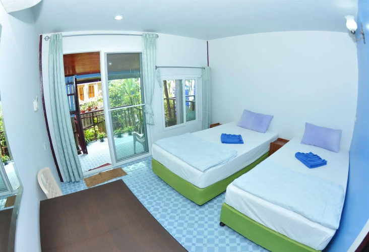 Dee Dee Beach House