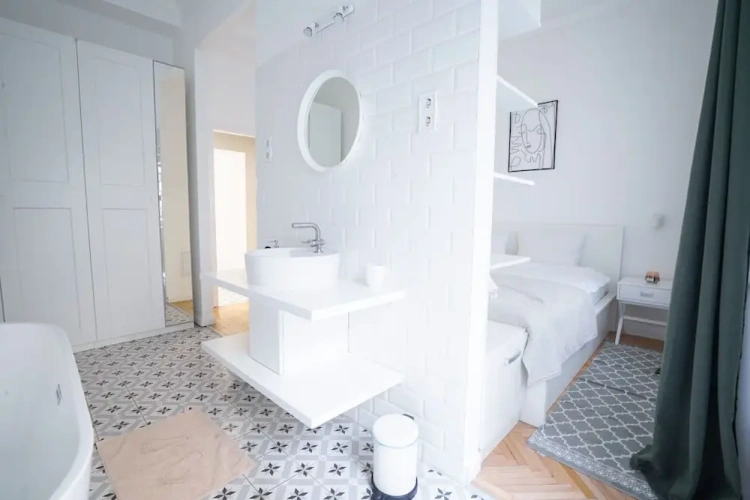 Superior Quadruple Apartment