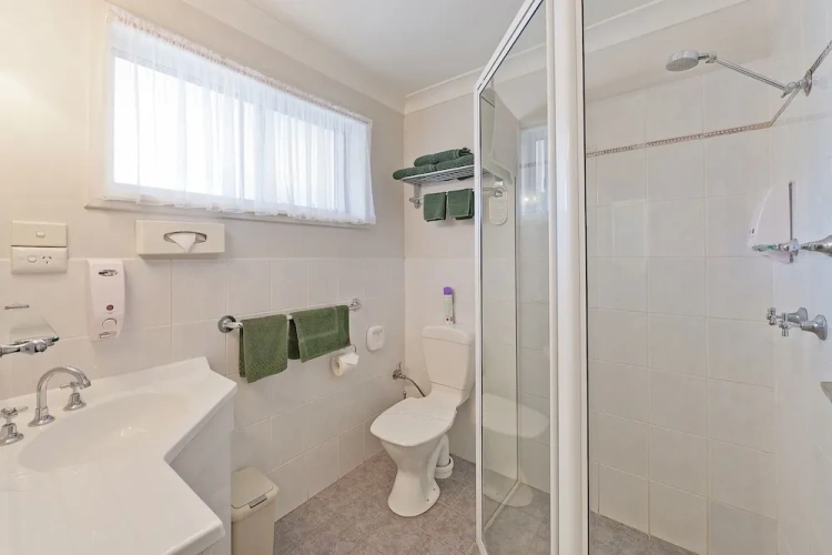 1 Bedroom Standard Twin Suite