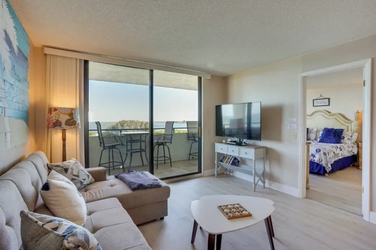 2 Bedrooms Apartment with balcony
