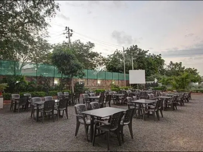 Hotel Hari Priya