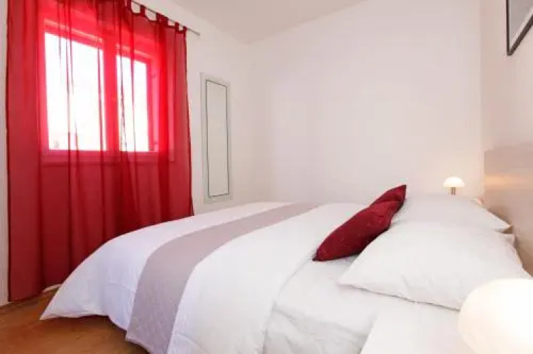 AdriaBol Apartments Katica