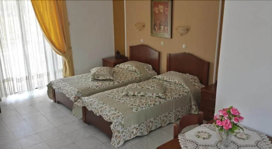 Nikos Studios