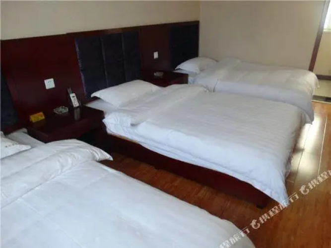 Yinhe Express Hotel