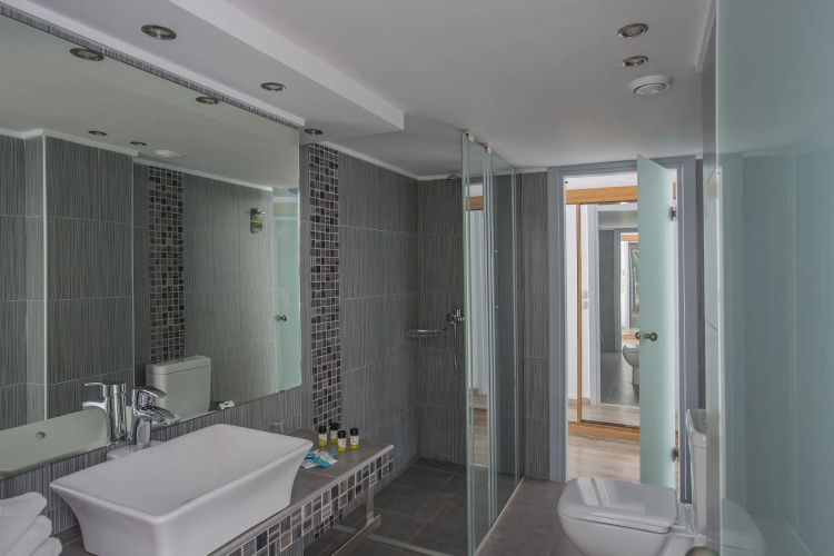 Golden Coast Hotel & Bungalows photo 12