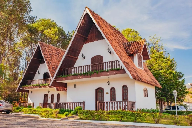 2 Bedrooms Chalet
