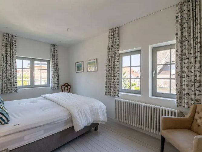 Luxury Villa in De Haan
