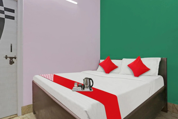 OYO Flagship 70367 Padam Residency