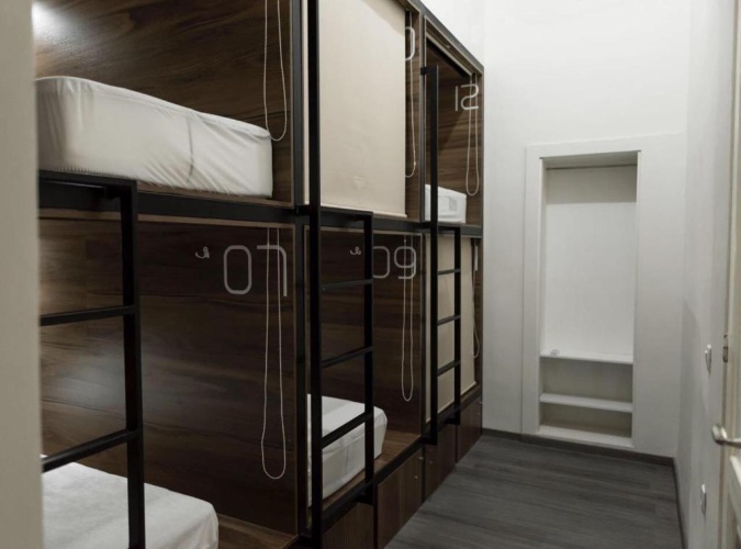 Bed in Dorm