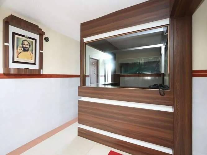Varadashree Comforts By OYO Rooms