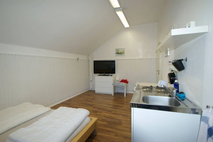 Flensbed Hotel & Hostel