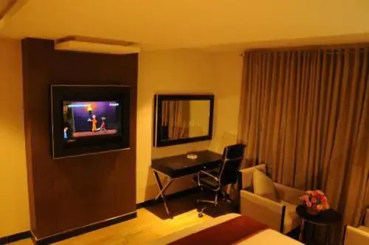 Shaans I Suites
