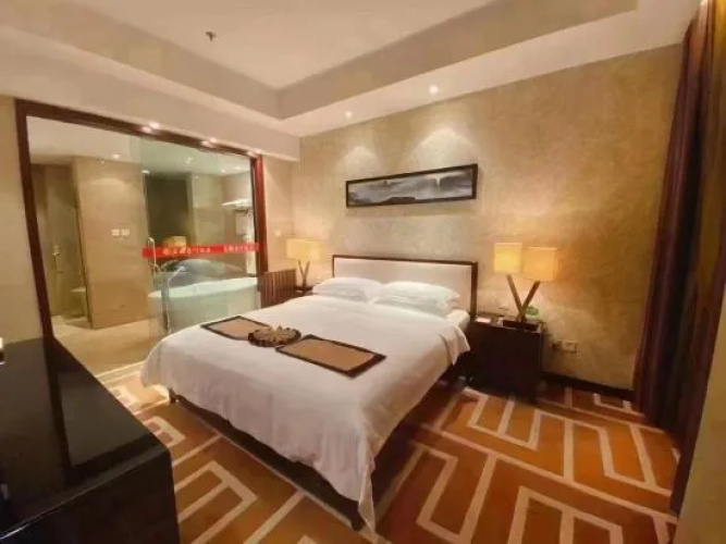 Kingdom Rich Hotel