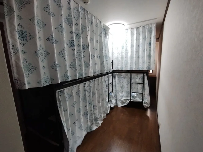 Bed in Dorm with balcony