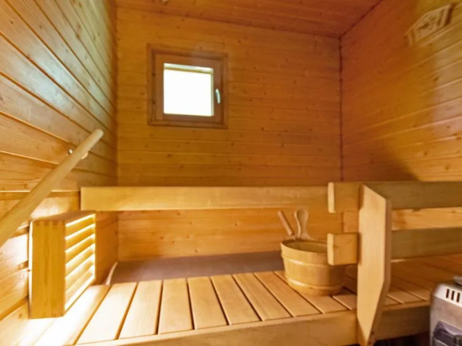Holiday Home Repo