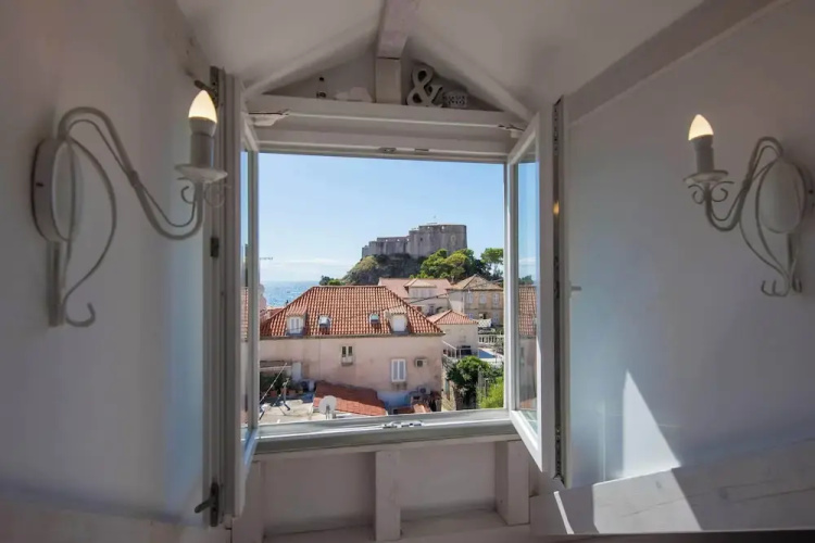 Guest House Gugily