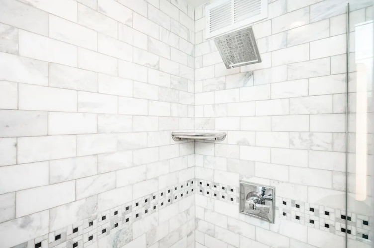 ATL Downtown Condo with Free Parking