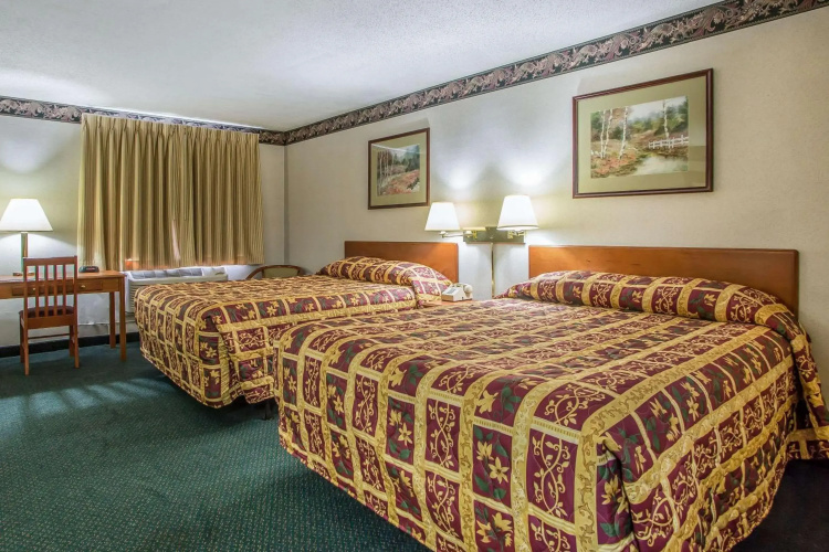 Rodeway Inn Bedford
