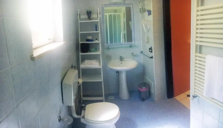 Economy Twin room