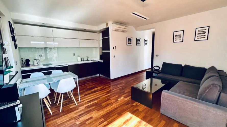 Aqua Villa 4